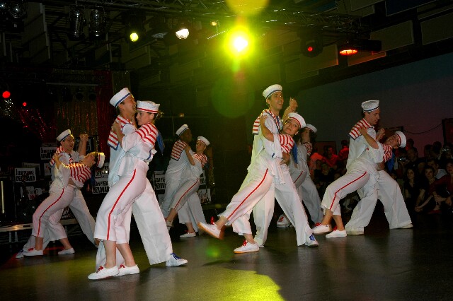 min 2005 11 12 fous swing 074
